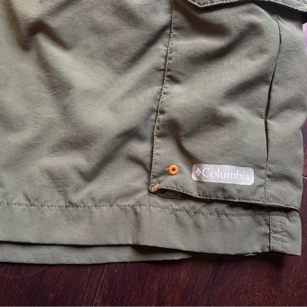 Columbia Men’s Cargo Utility Hiking Shorts Size M Olive Green - Picture 2 of 5